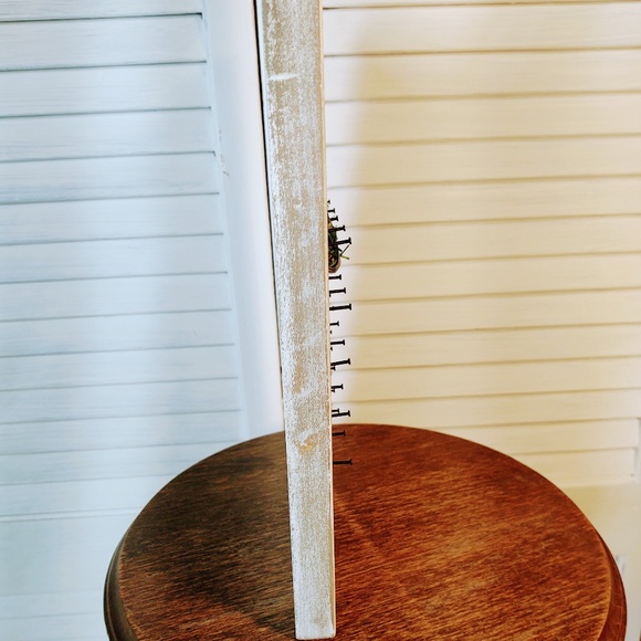 Handmade Countdown To Christmas Wooden Calendar, 25 Days of Christmas Calendar - Picture 6 of 9